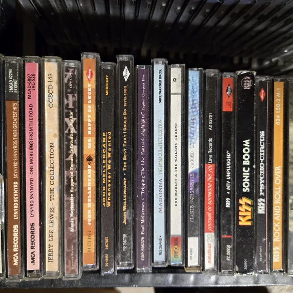 CD's - Picture 3 of 12